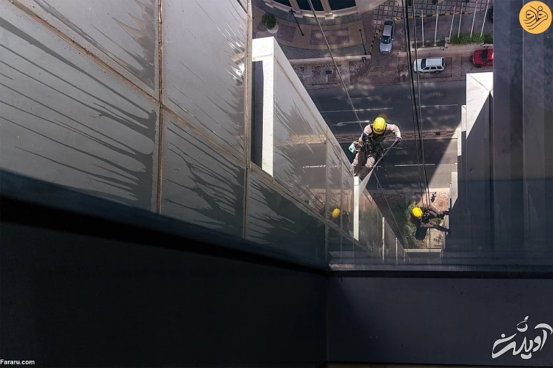 (تصاویر) «مردان عنکبوتی» شیشه پاککن آسمان خراشهای قطر